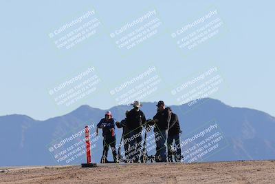 media/Dec-04-2025-Racers Edge (Thu) [[5ebc9f124d]]/1-Track Walk/